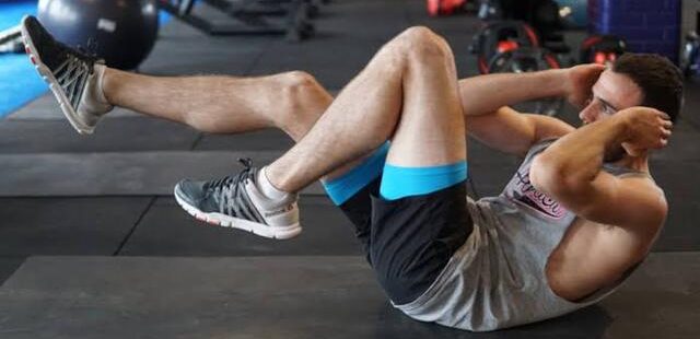 Gerakan Core Workout untuk Membantu Membentuk Otot Perut